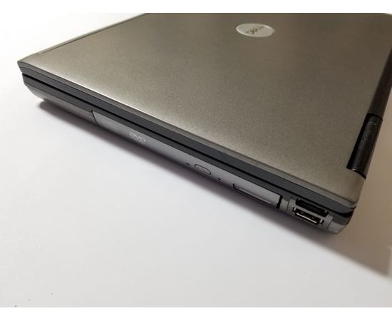  Ноутбук Dell Latitude D630 14 &quot;HD + NVIDIA 4GB RAM 250GB HDD, image 4 
