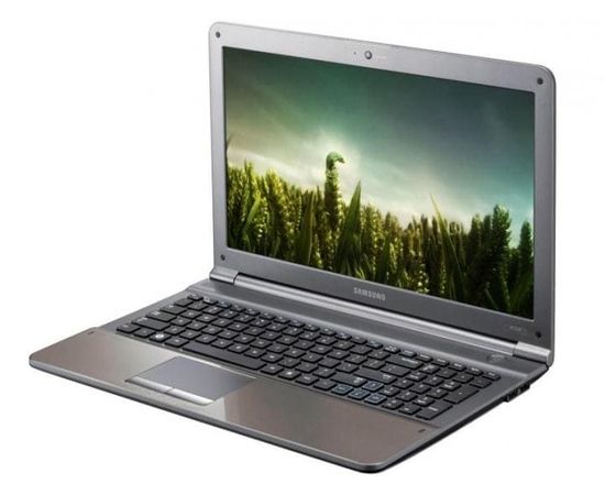  Ноутбук Samsung RC720 17&quot; HD+ i5 NVIDIA 8GB RAM 640GB HDD, фото 1 