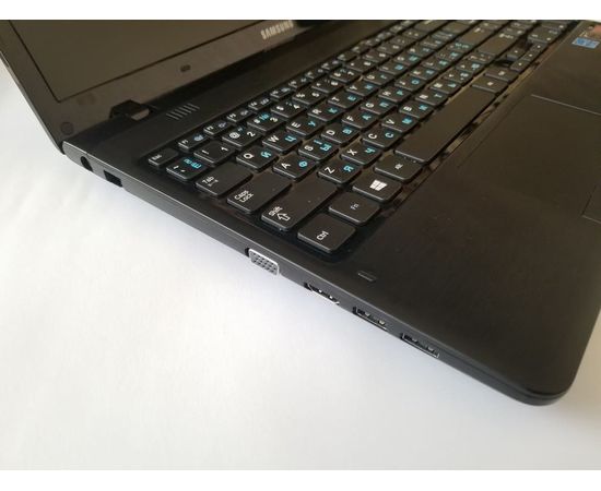  Ноутбук Samsung NP355E5C-A01US 14 &quot;2GB RAM 80GB HDD, image 4 