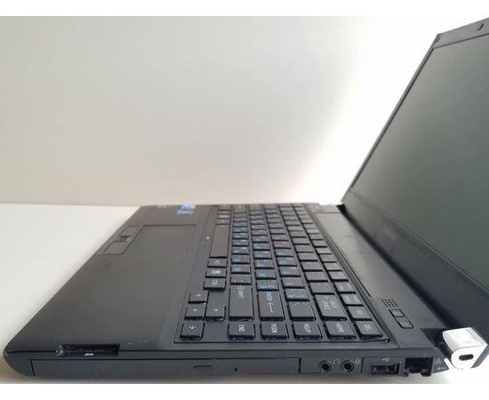  Ноутбук Toshiba Portege R700 13&quot; i7 4GB RAM 320GB HDD, фото 3 