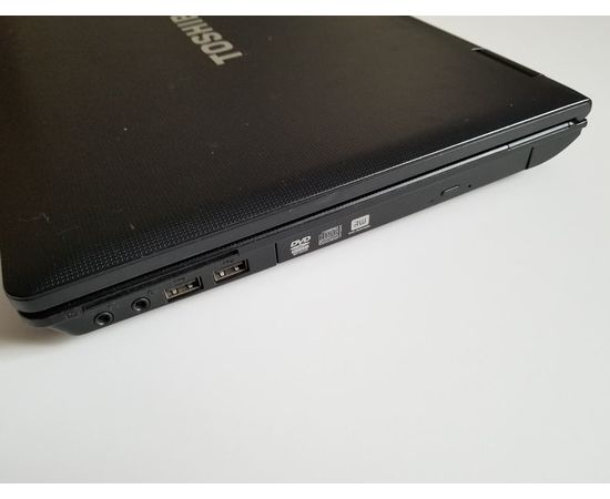  Ноутбук Toshiba Tecra S11 15 &quot;HD + i5 NVIDIA 4GB RAM 500GB HDD WOT, image 3 