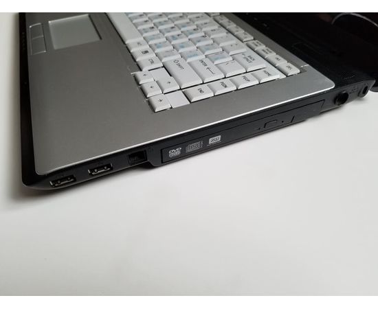  Ноутбук Toshiba Satellite A215-S7422 15 &quot;2GB RAM 160GB HDD, image 3 