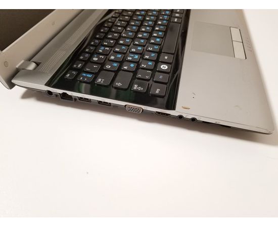  Ноутбук Samsung E3520 15&quot; i5 NVIDIA 8GB RAM 500GB HDD, фото 3 