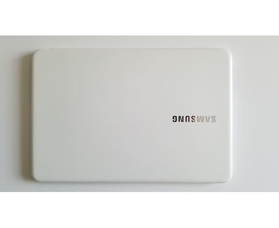  Ноутбук Samsung Notebook 9 NP900X3N White 13&quot; i3 8GB RAM 240GB SSD, фото 5 