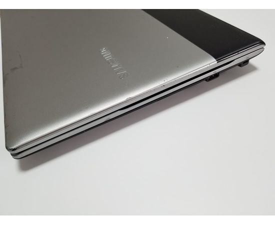  Ноутбук Samsung RV711 17&quot; HD+ i7 NVIDIA 8GB RAM 500GB HDD, фото 3 