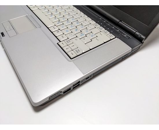  Ноутбук Fujitsu LifeBook E780 15&quot; i3 4GB RAM 250GB HDD, image 4 